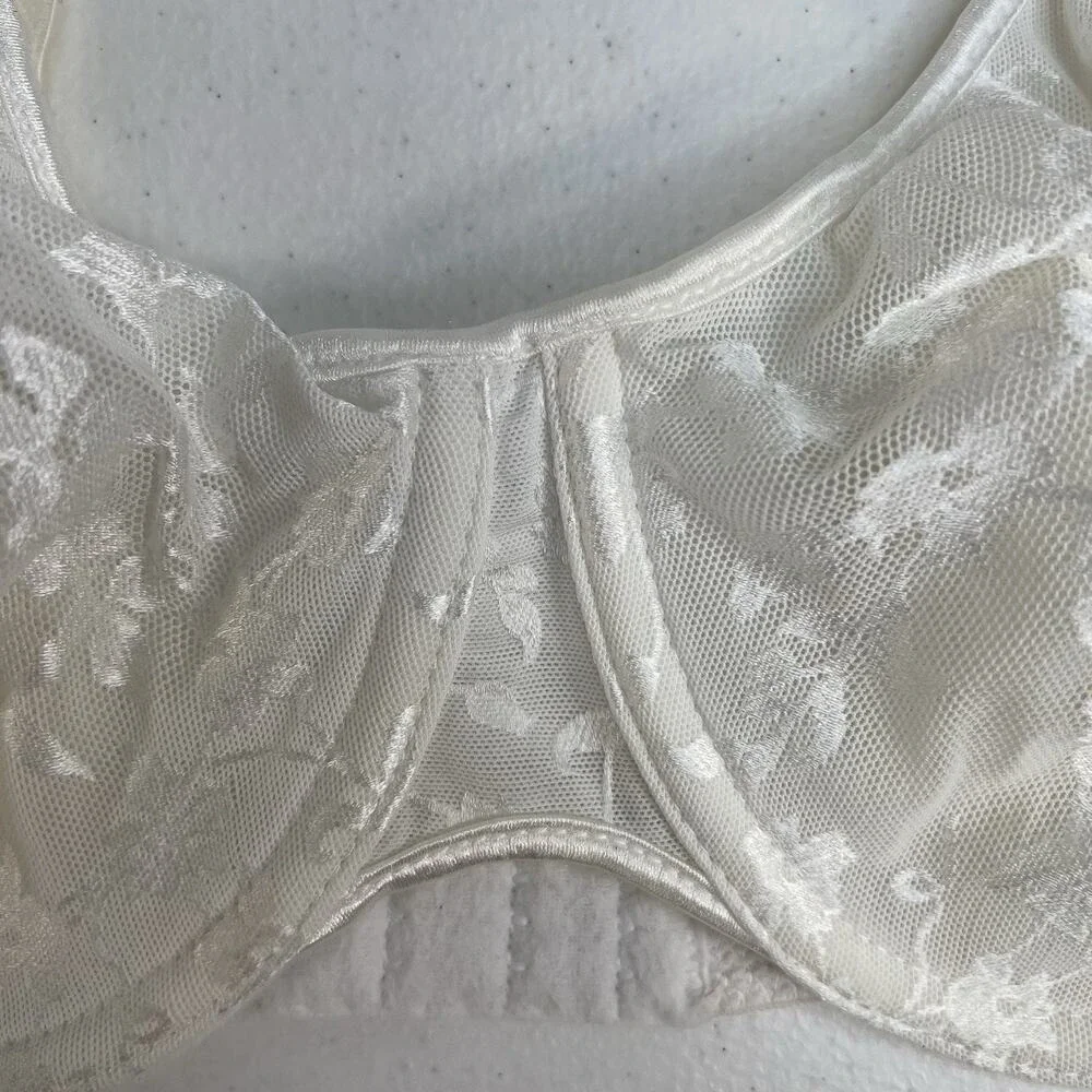 Vintage Bali Size 34D Bra‎ Unlined Underwired Lace Sheer 3848 White Balconette